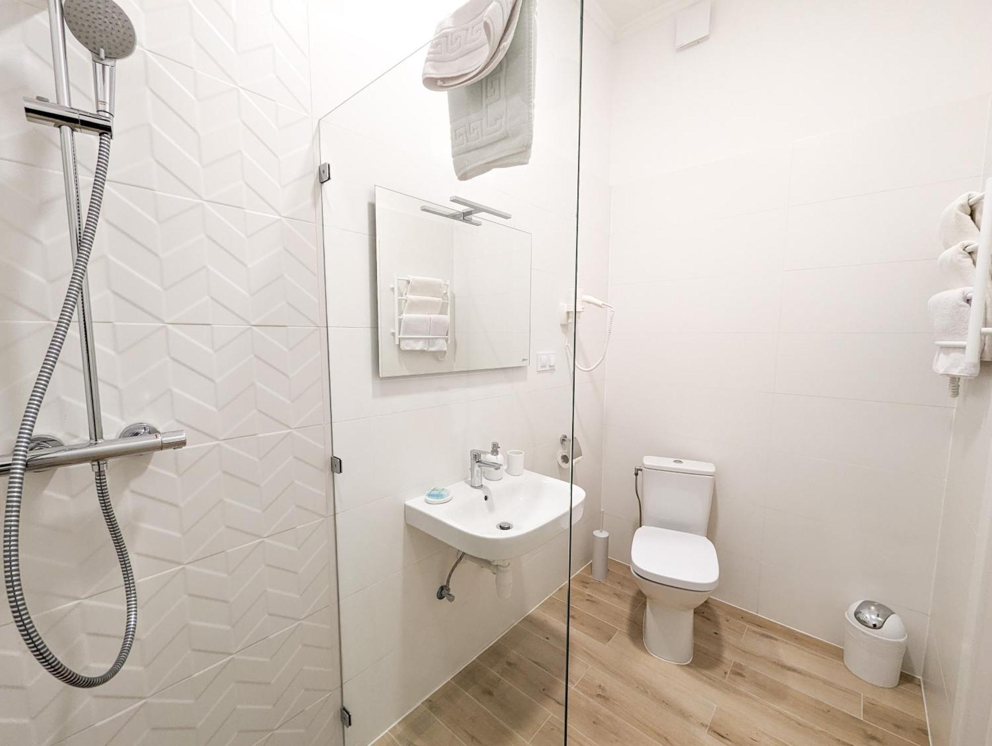 Kyiv Honchara Hotel מראה חיצוני תמונה