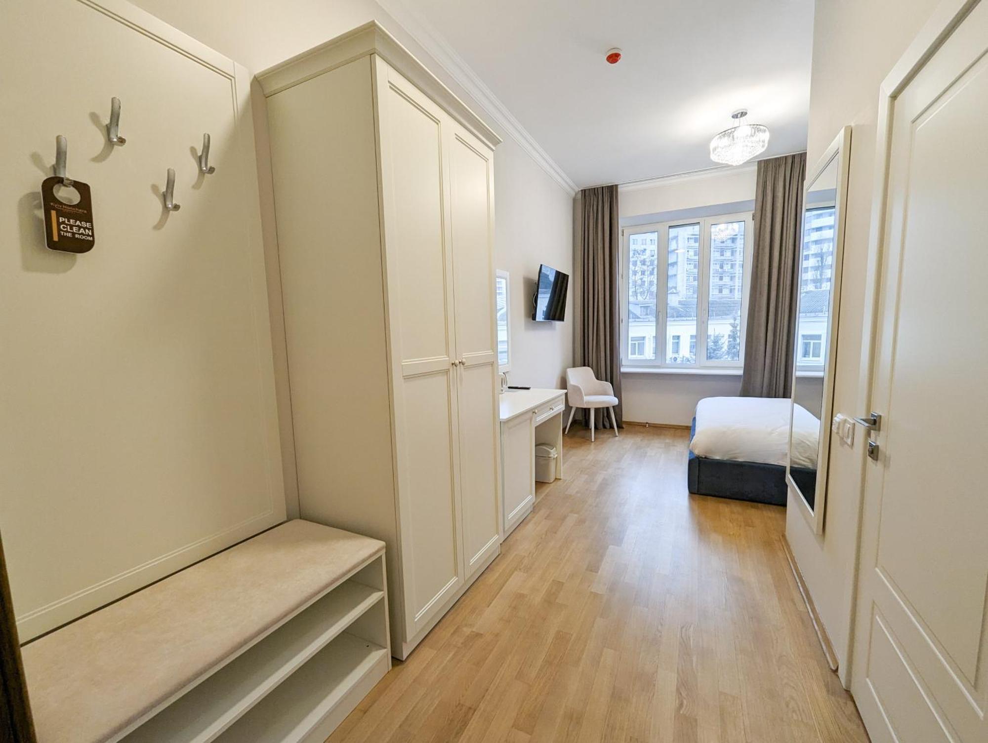 Kyiv Honchara Hotel מראה חיצוני תמונה
