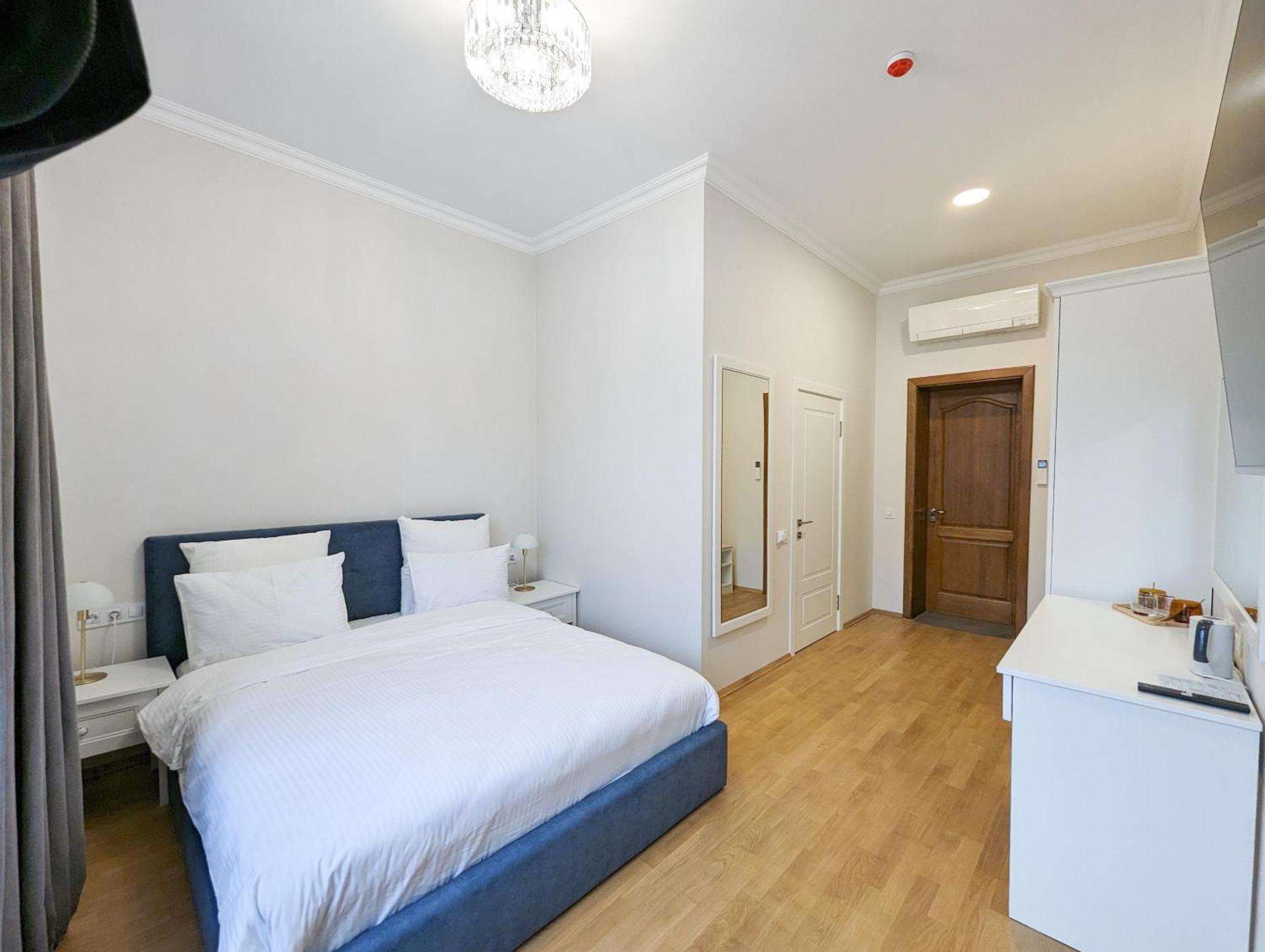 Kyiv Honchara Hotel מראה חיצוני תמונה
